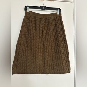 Vintage 60s/ 70s 525 America Cable Knit A-Line Brown pencil skirt.
